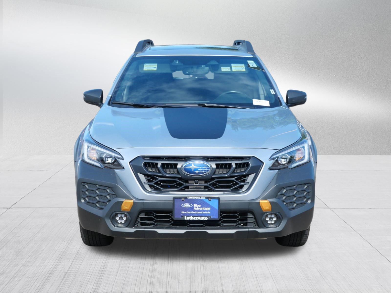 Used 2025 Subaru Outback Wilderness AWD/4WD image 2
