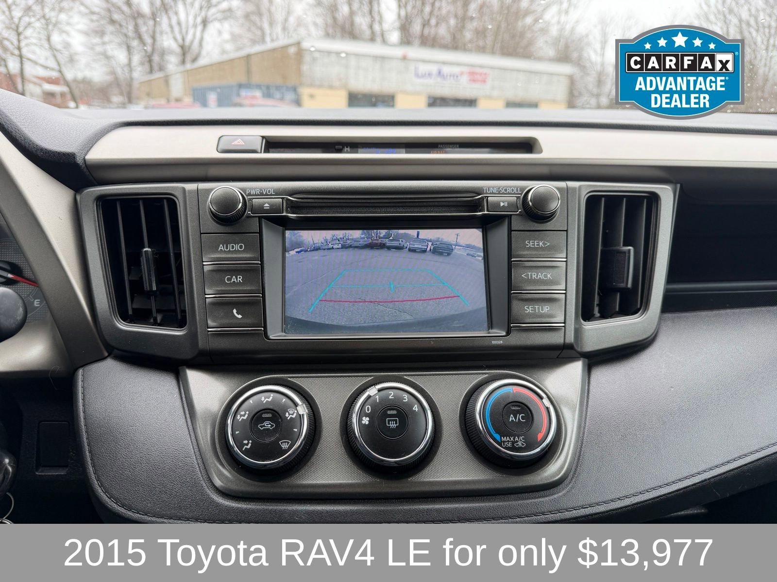 Used 2015 Toyota RAV4 LE image 14