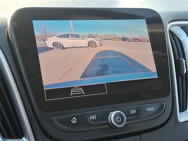 Used 2024 Chevrolet Malibu LT image 15