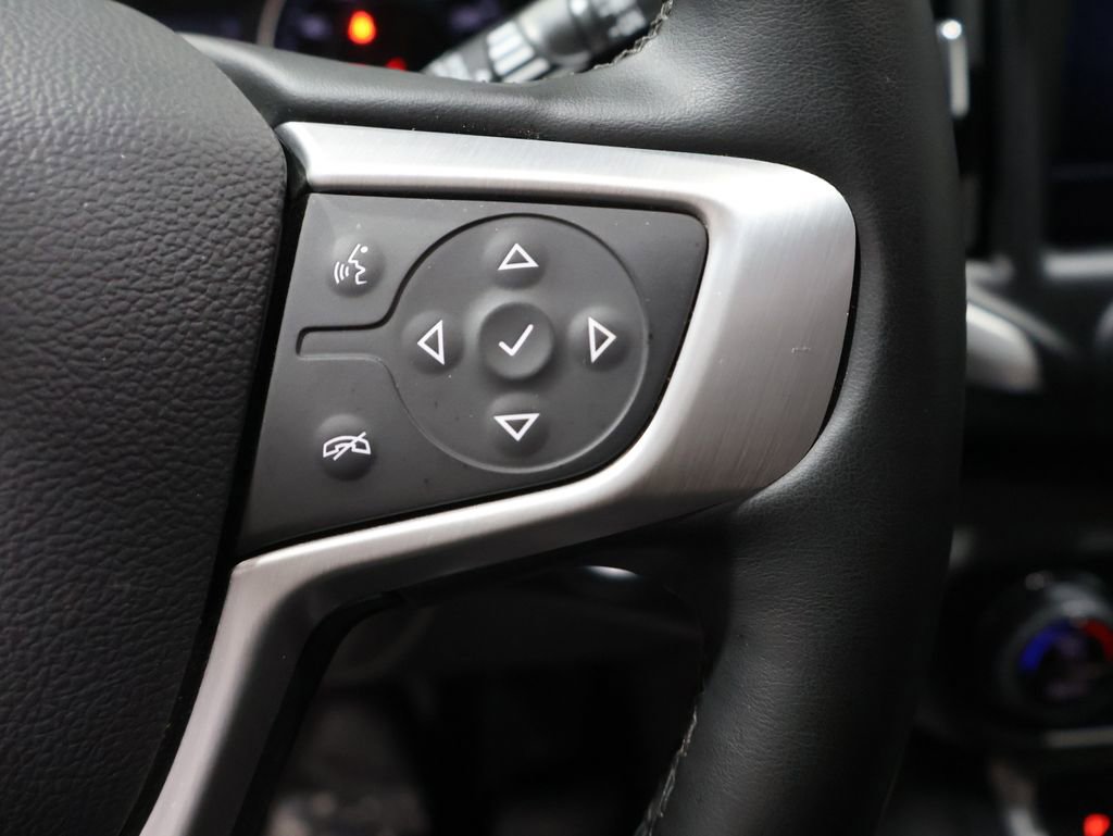 Used 2024 GMC Terrain SLT image 39