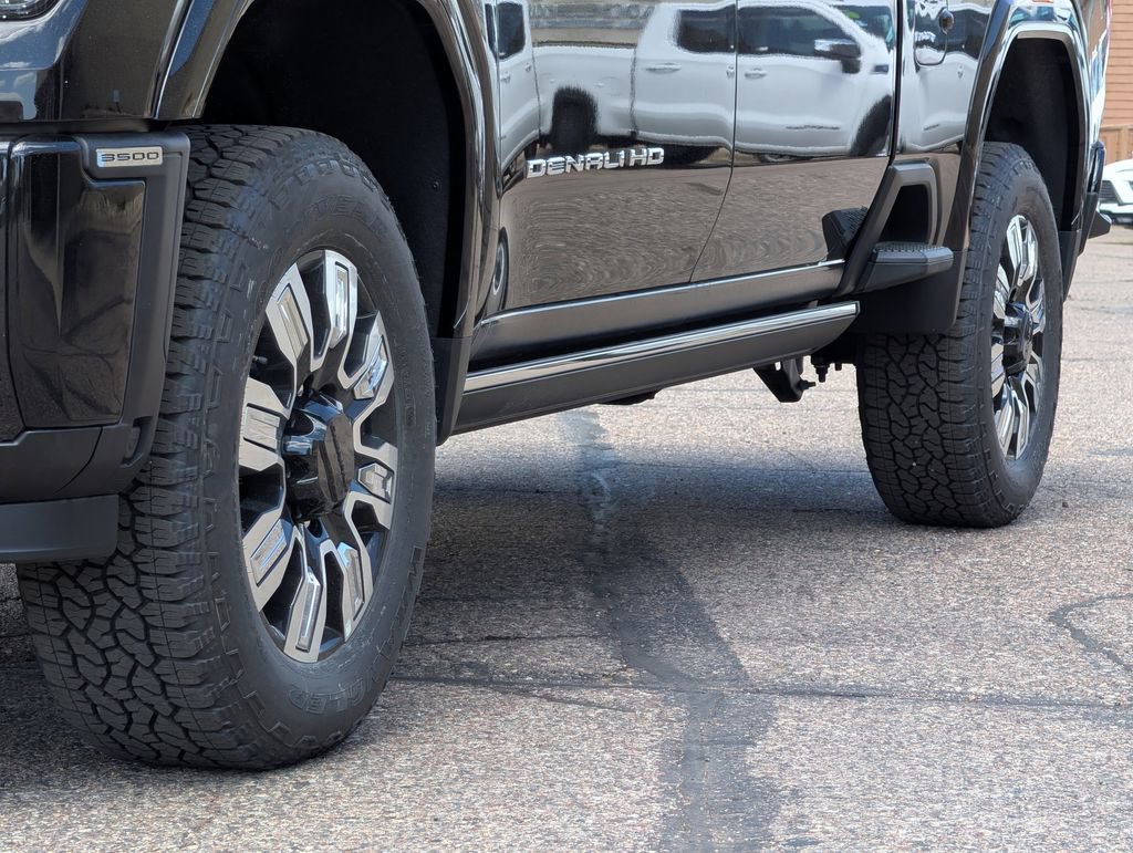 New 2026 GMC Sierra 3500 Denali w/ Denali Reserve Package AWD/4WD image 6