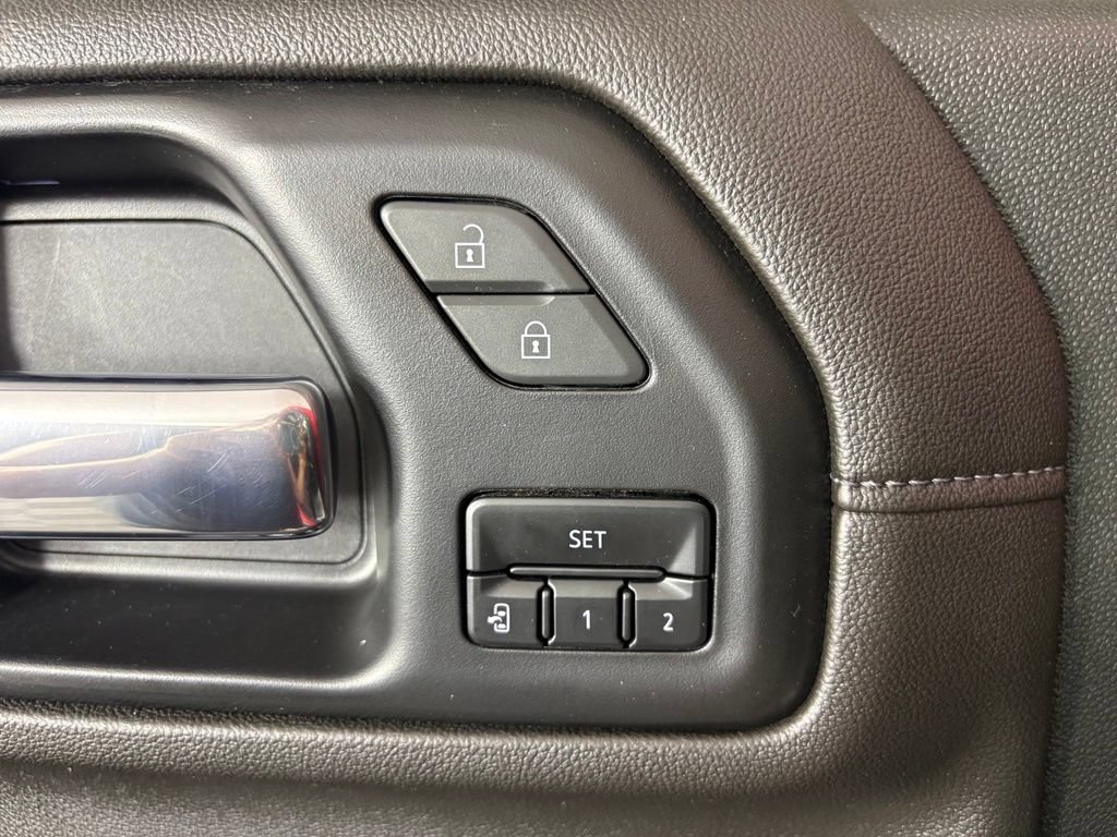 Used 2022 GMC Sierra 2500 SLT AWD/4WD image 19