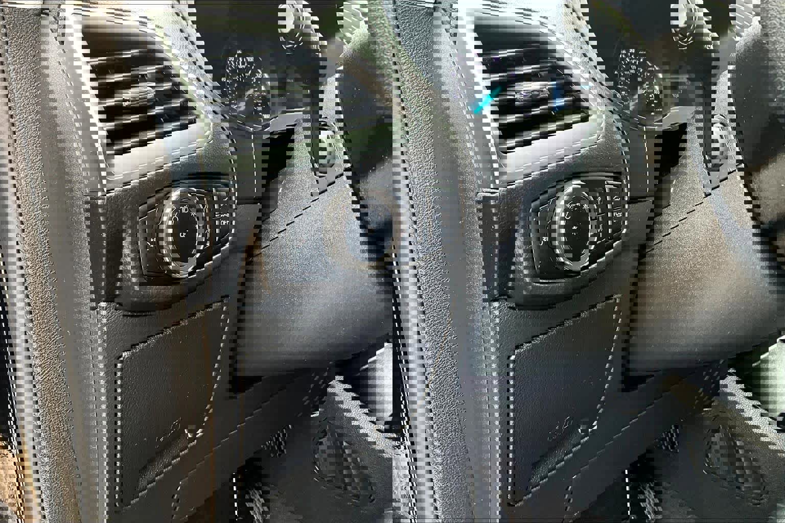 Used 2024 Ford Edge Titanium image 37