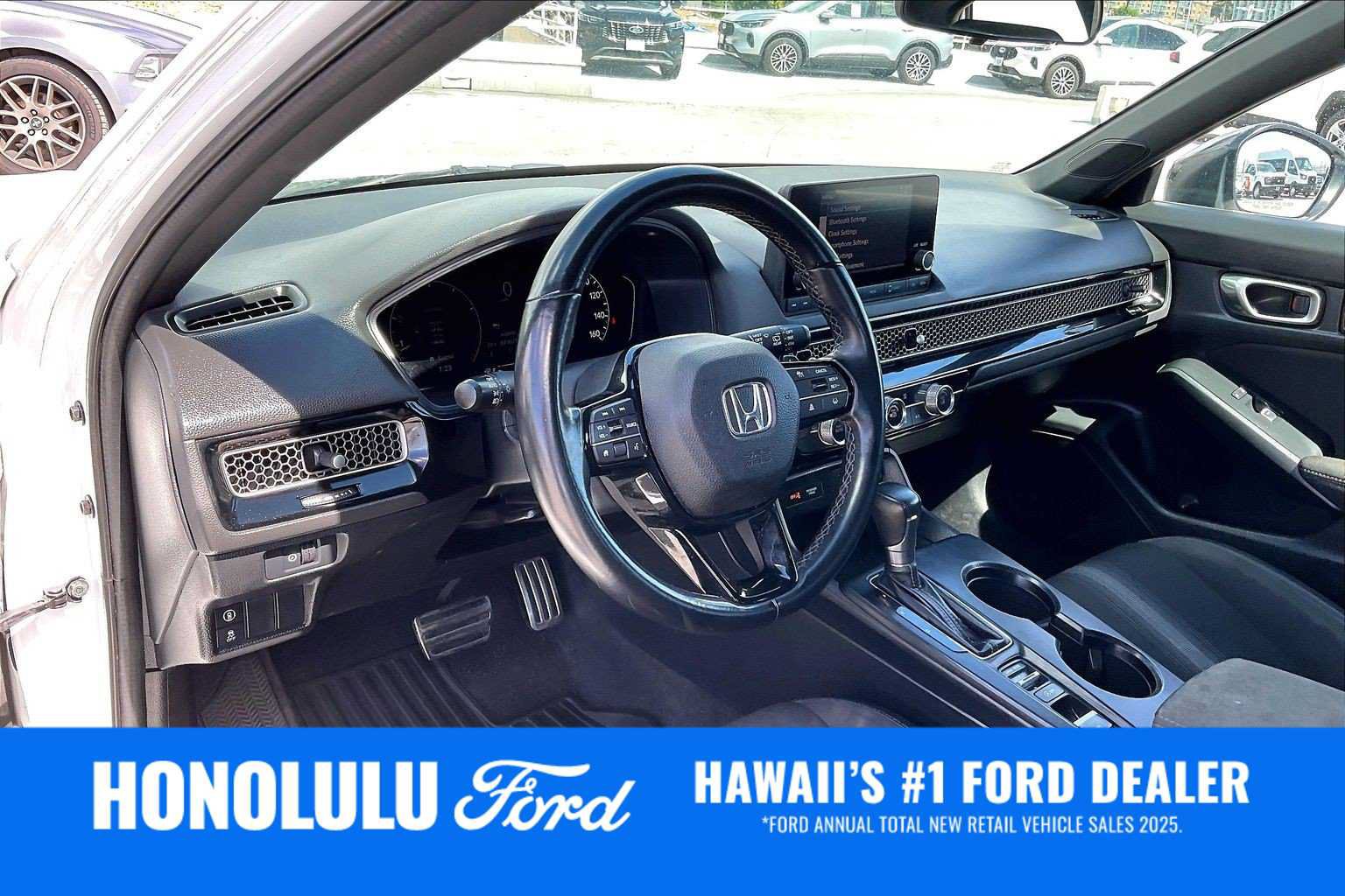 Used 2023 Honda Civic Sport image 2