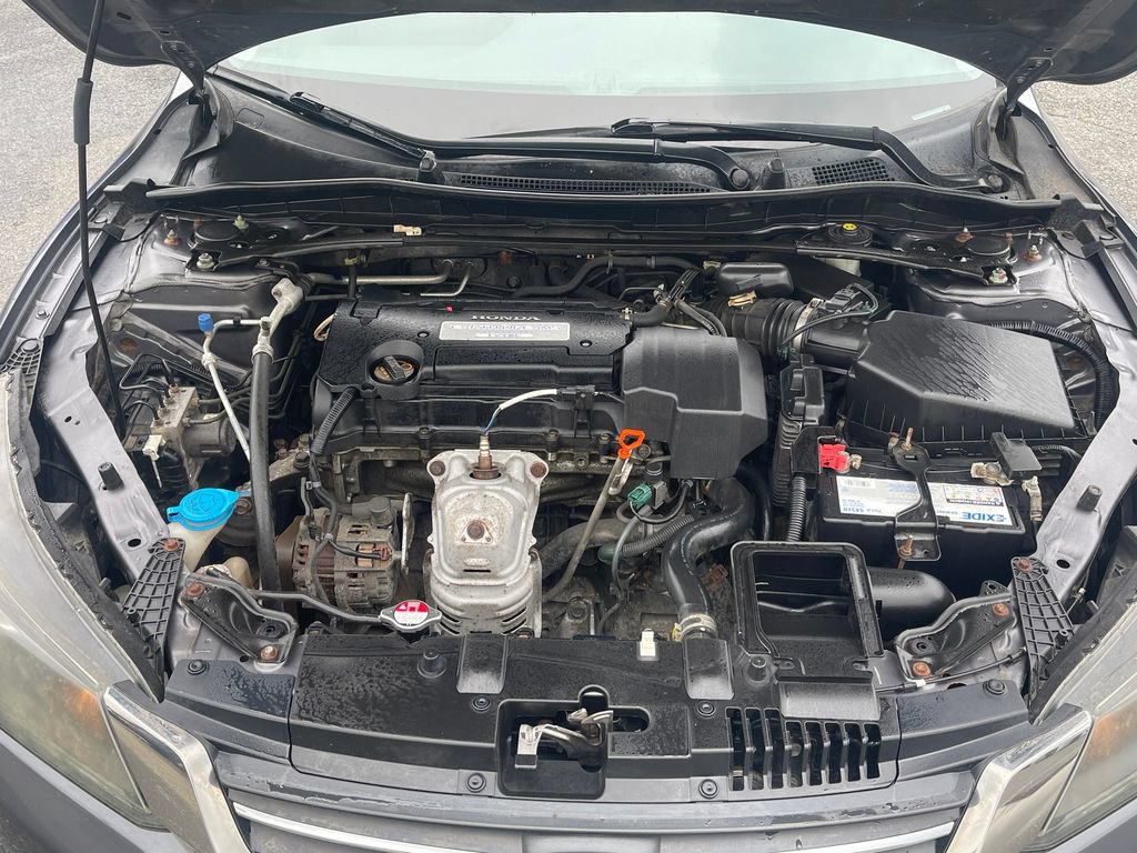 Used 2013 Honda Accord EX image 10