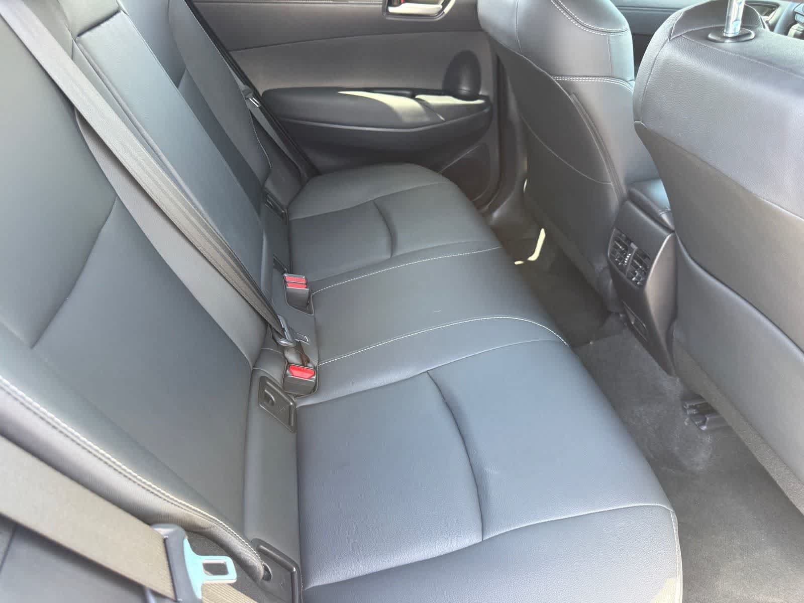 Used 2026 Toyota Corolla Cross XLE w/ Convenience Package FWD image 31