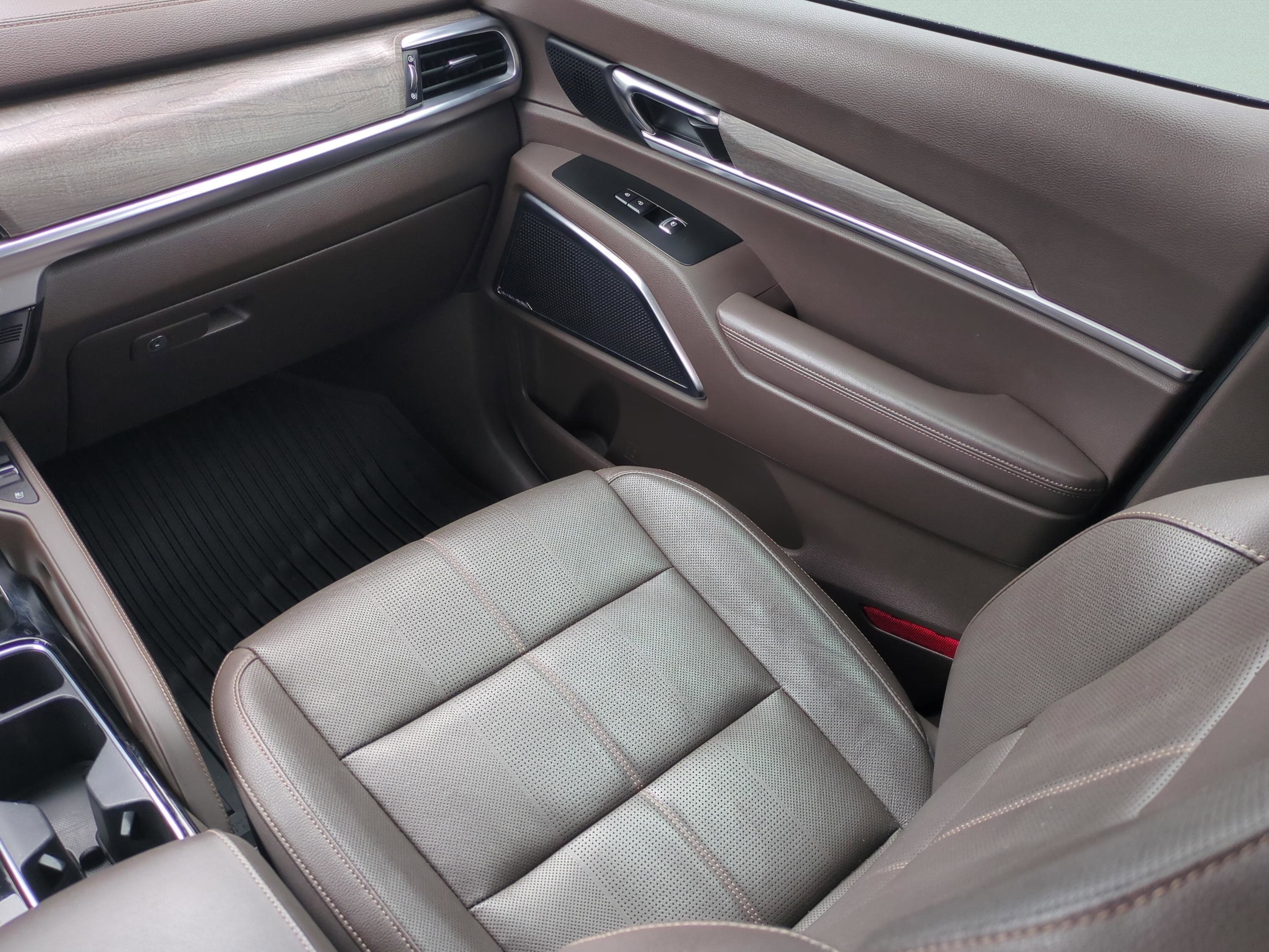 Certified 2022 Kia Telluride SX w/ Nightfall Edition Package image 17