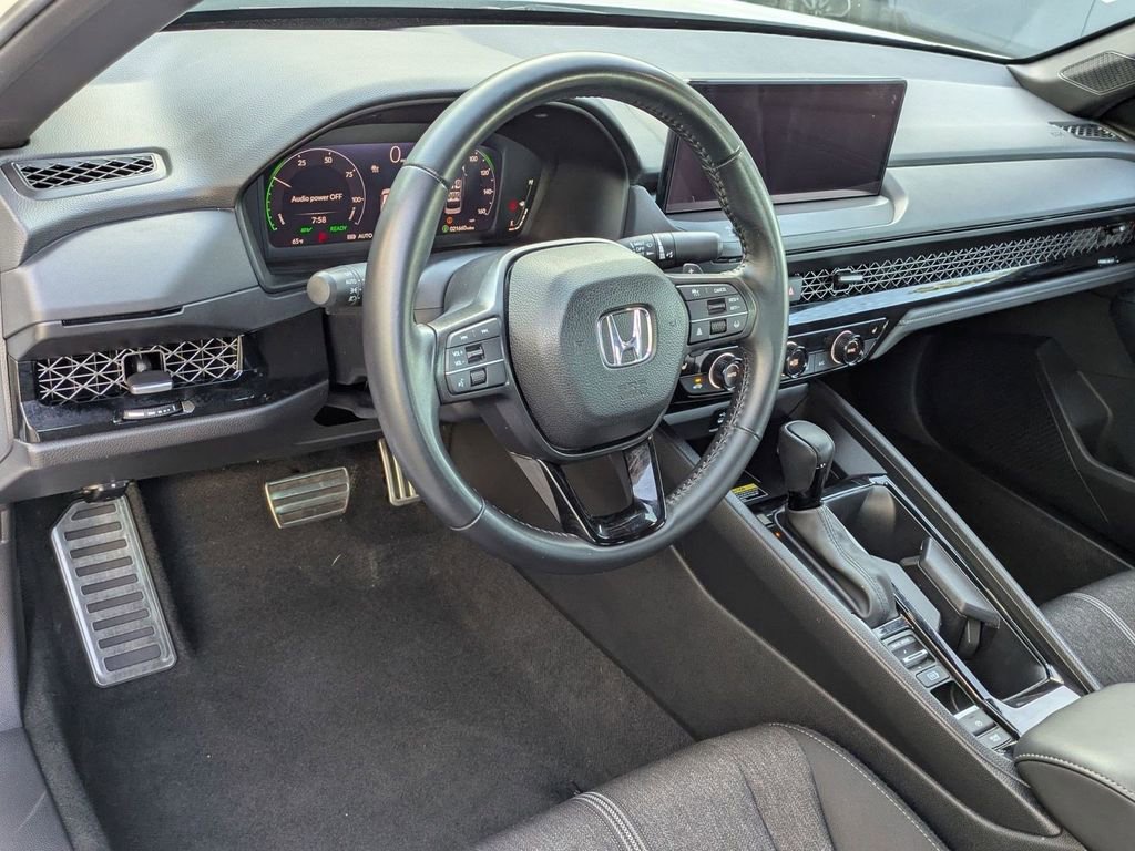 Certified 2025 Honda Accord Sport image 4
