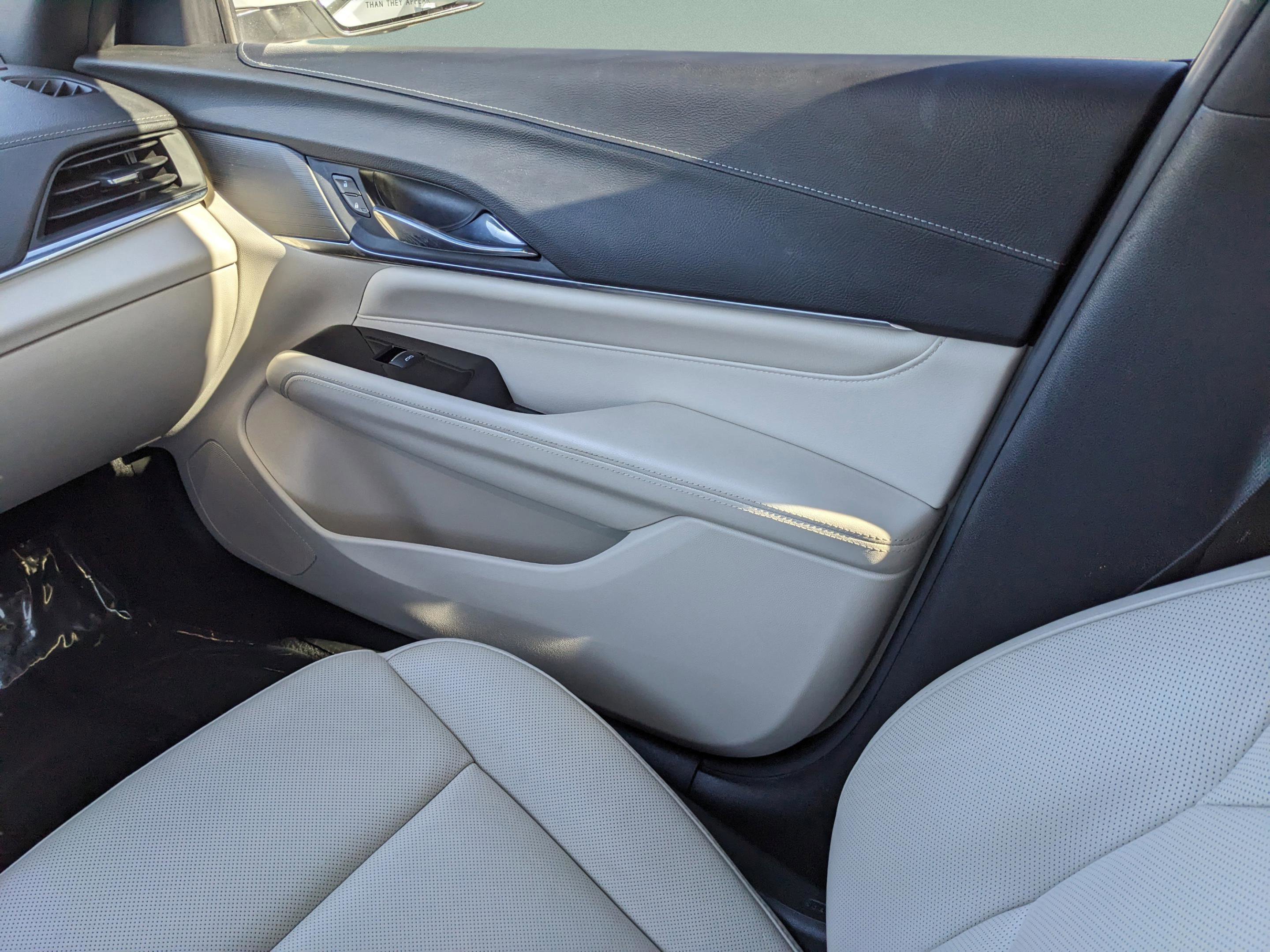 Used 2023 Cadillac CT4 Premium Luxury w/ Climate Package image 13