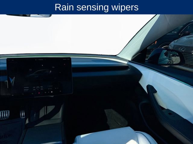 Used 2025 Tesla Model 3 Performance image 23