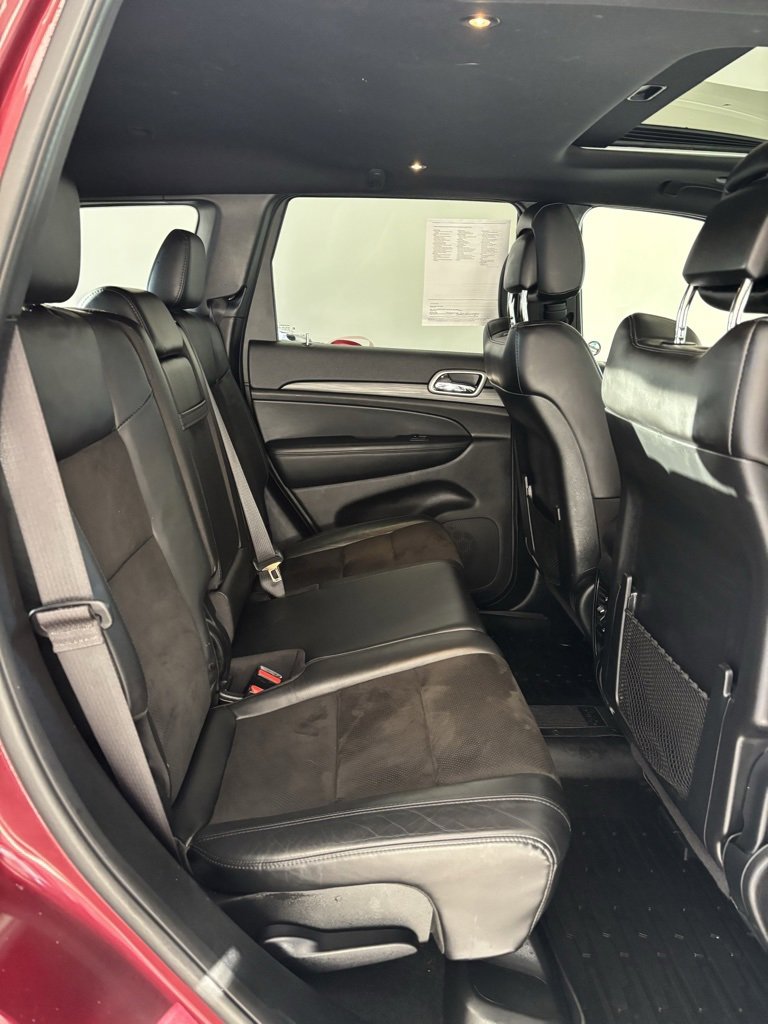 Used 2020 Jeep Grand Cherokee Altitude image 24