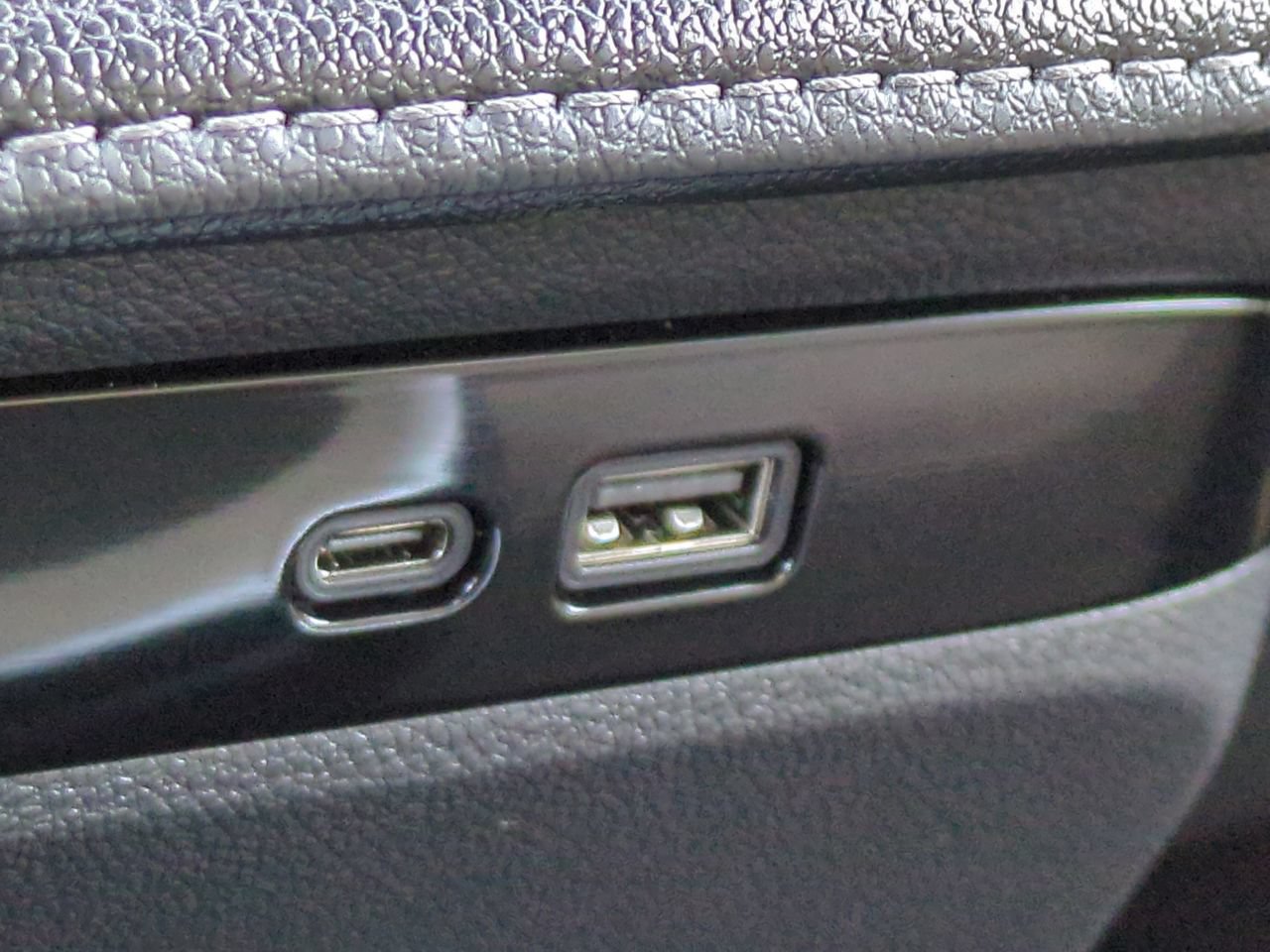 New 2026 Buick Enclave Preferred w/ Power Package FWD image 23