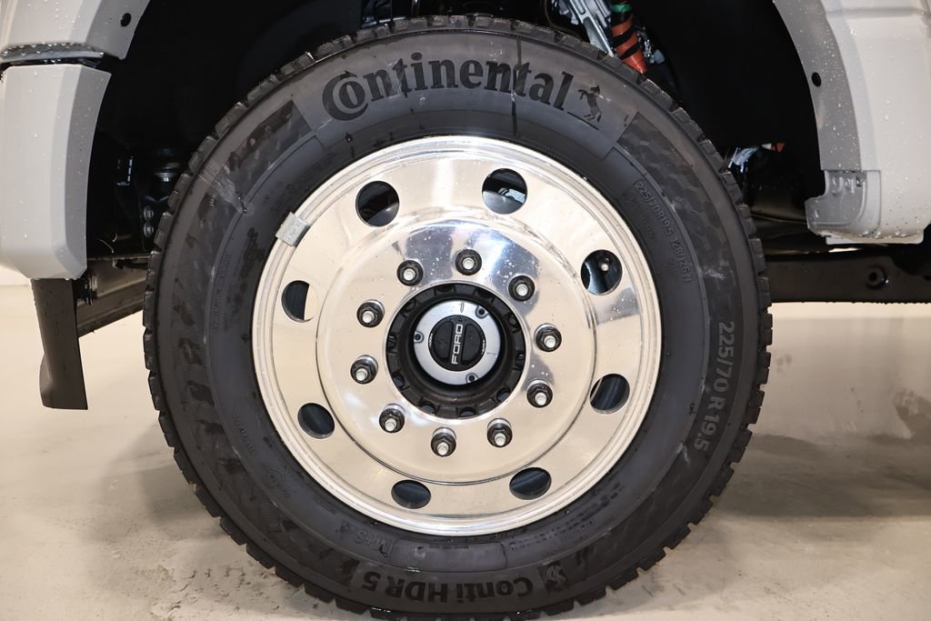 New 2026 Ford F450 Platinum image 39