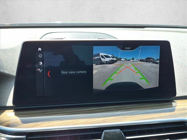 Used 2018 BMW 530i RWD image 13