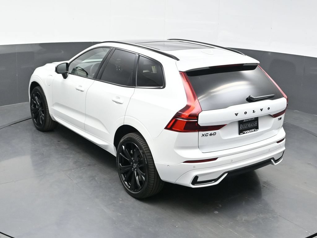 New 2026 Volvo XC60 T8 Ultra w/ Climate Package PRO AWD/4WD image 33