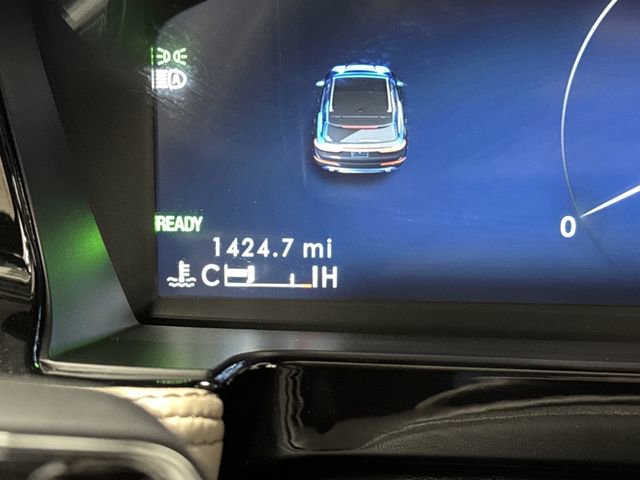 Used 2024 Lincoln Corsair Grand Touring w/ Equipment Group 301A image 6