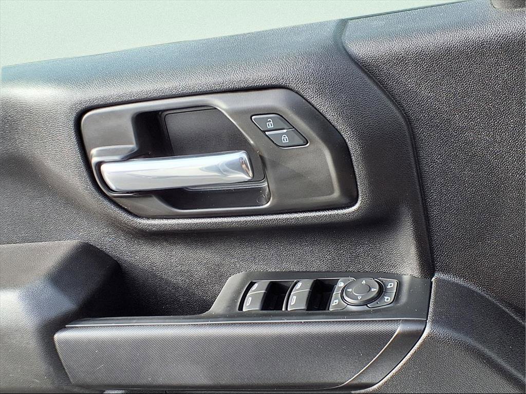 Used 2024 GMC Sierra 2500 Pro image 13