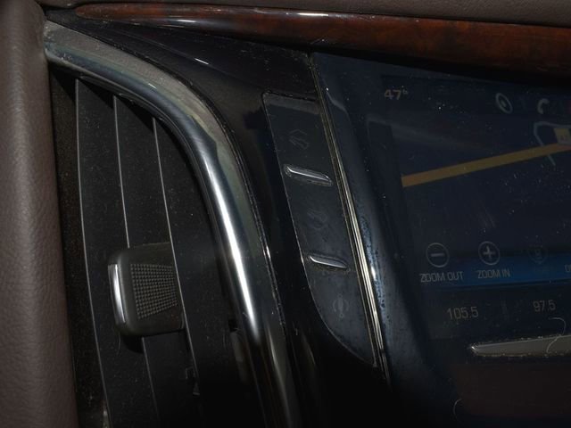 Used 2015 Cadillac Escalade ESV Luxury image 27