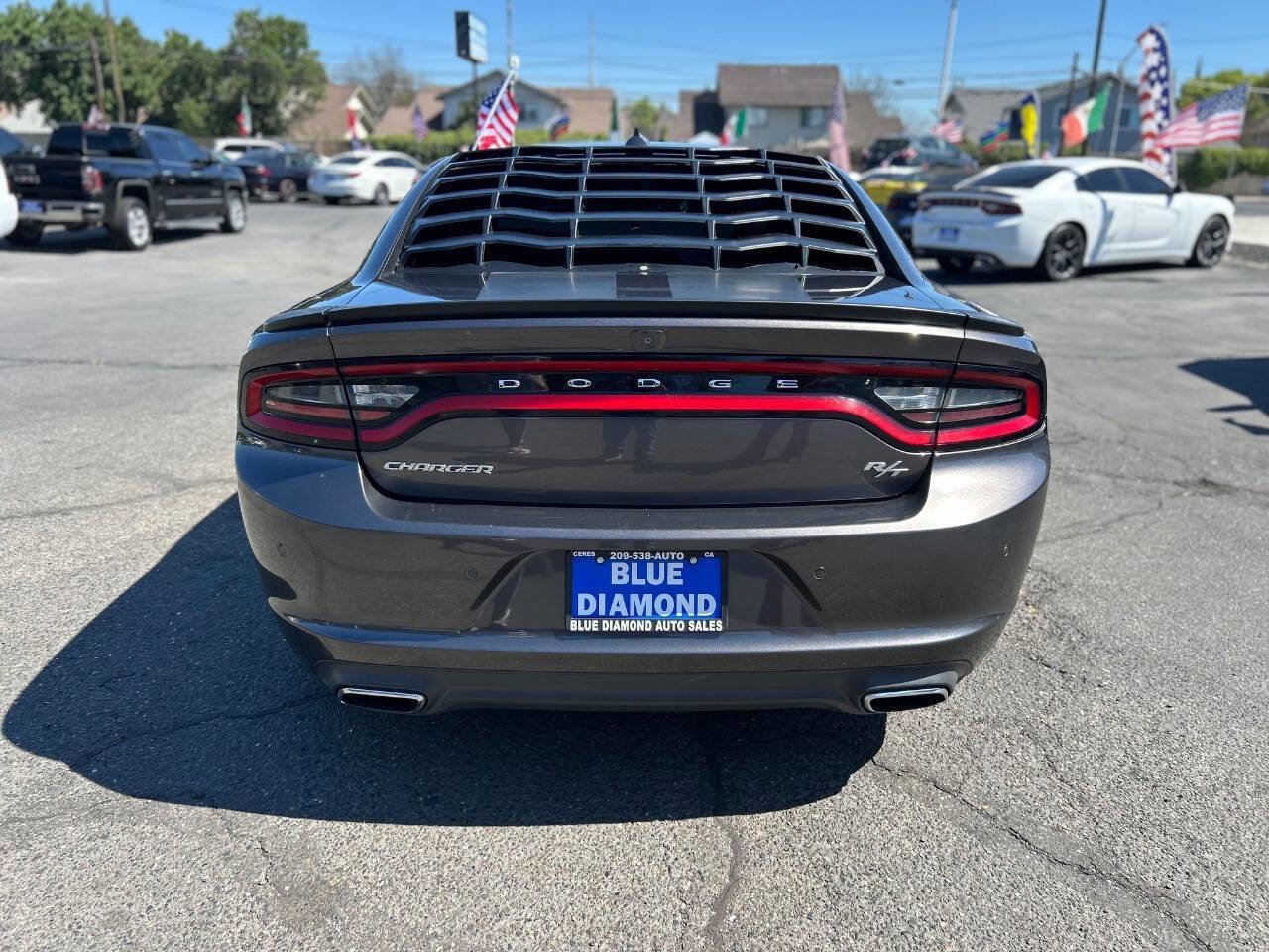 Used 2015 Dodge Charger R/T w/ Plus Group image 5