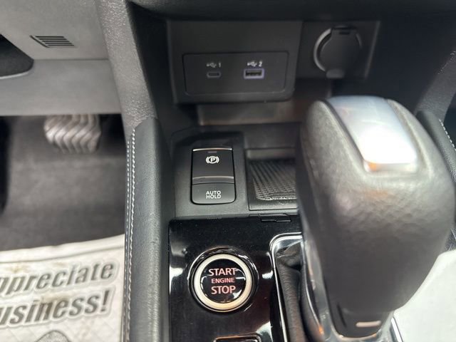 Used 2022 Nissan Kicks SV image 18