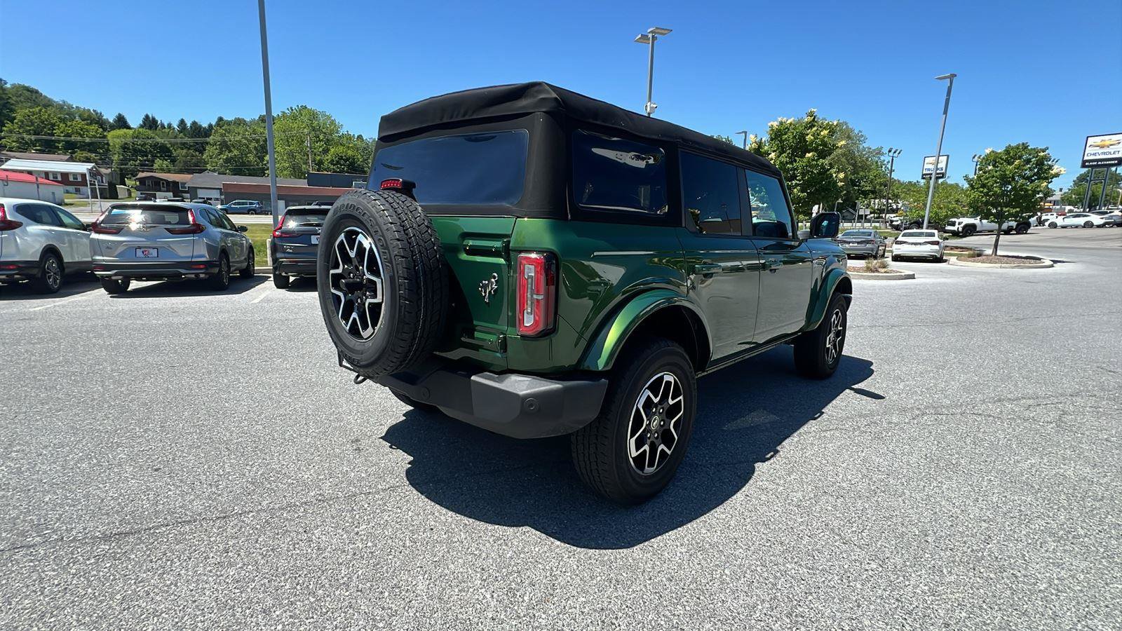 Used 2025 Ford Bronco Outer Banks AWD/4WD image 4