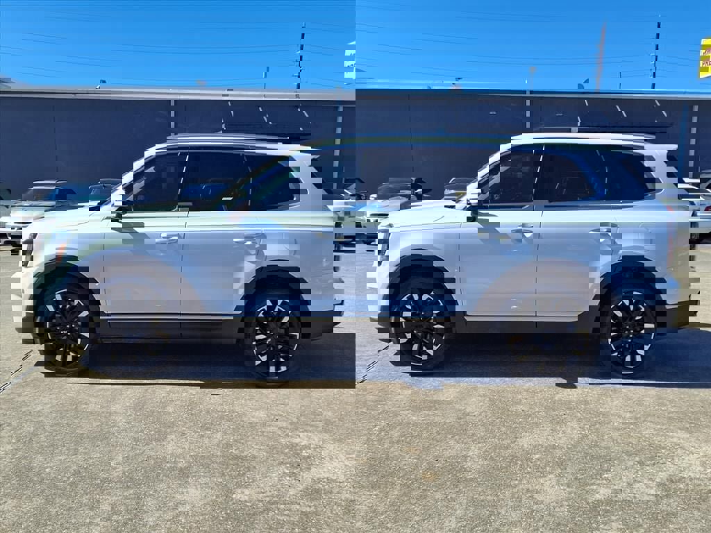 Used 2023 Kia Telluride SX image 5