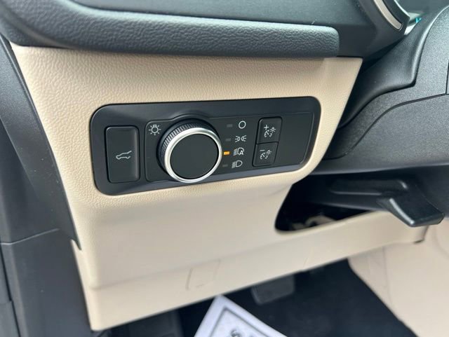 Certified 2022 Ford Escape SE w/ Convenience Package AWD/4WD image 8