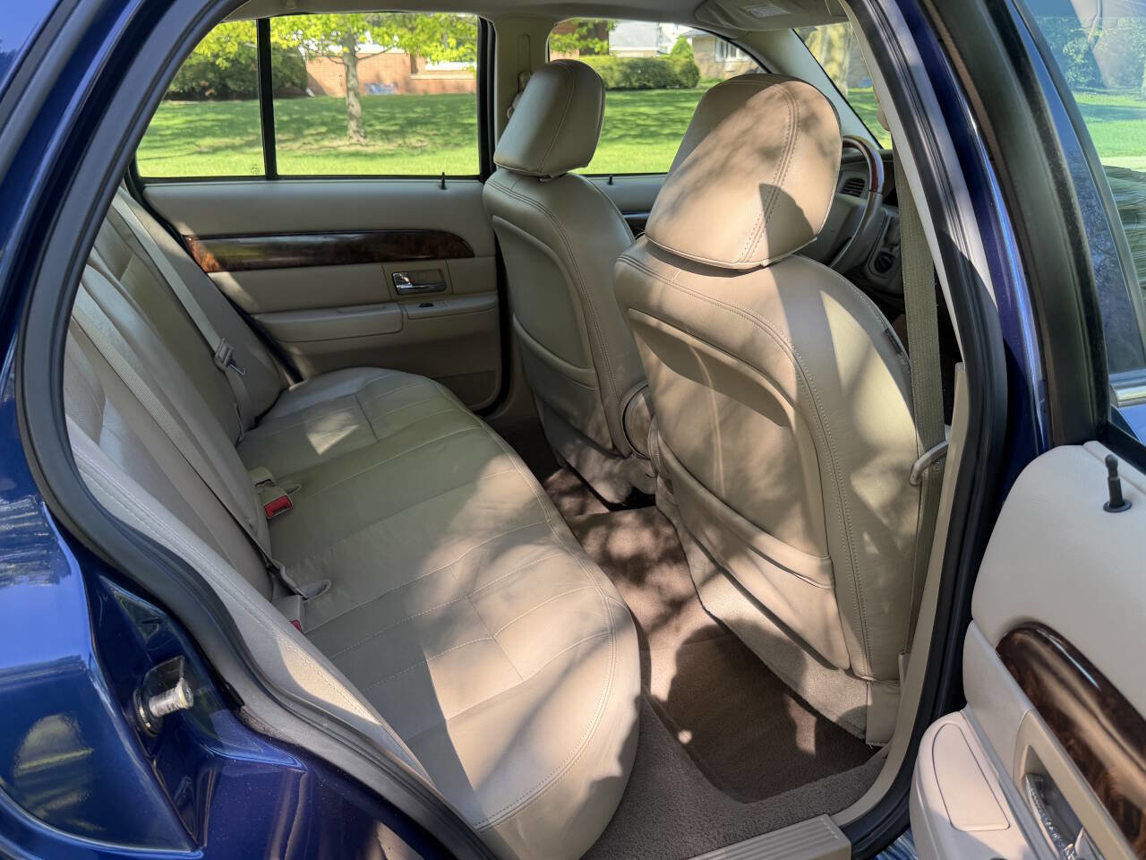 Used 2005 Mercury Grand Marquis LS RWD image 14