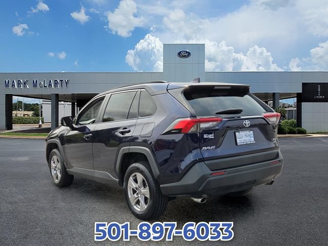 Used 2022 Toyota RAV4 XLE AWD/4WD image 3