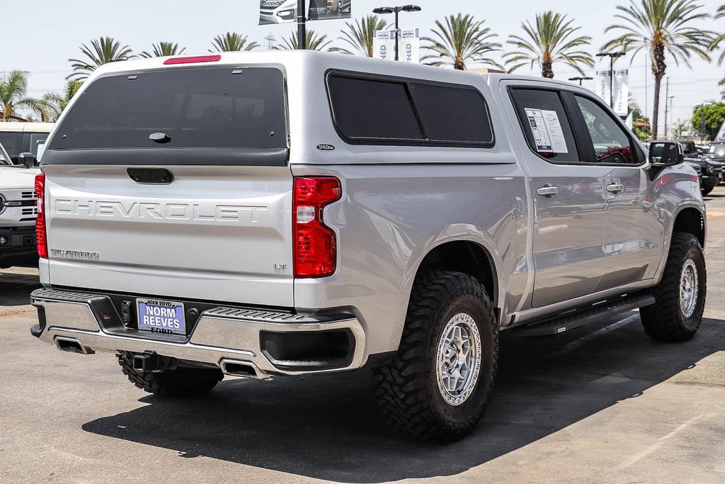 Used 2022 Chevrolet Silverado 1500 LT w/ Z71 Off-Road Package AWD/4WD image 7