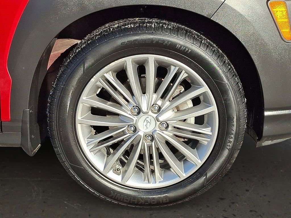 Used 2019 Hyundai Kona SEL w/ SEL Tech Package 02 image 9