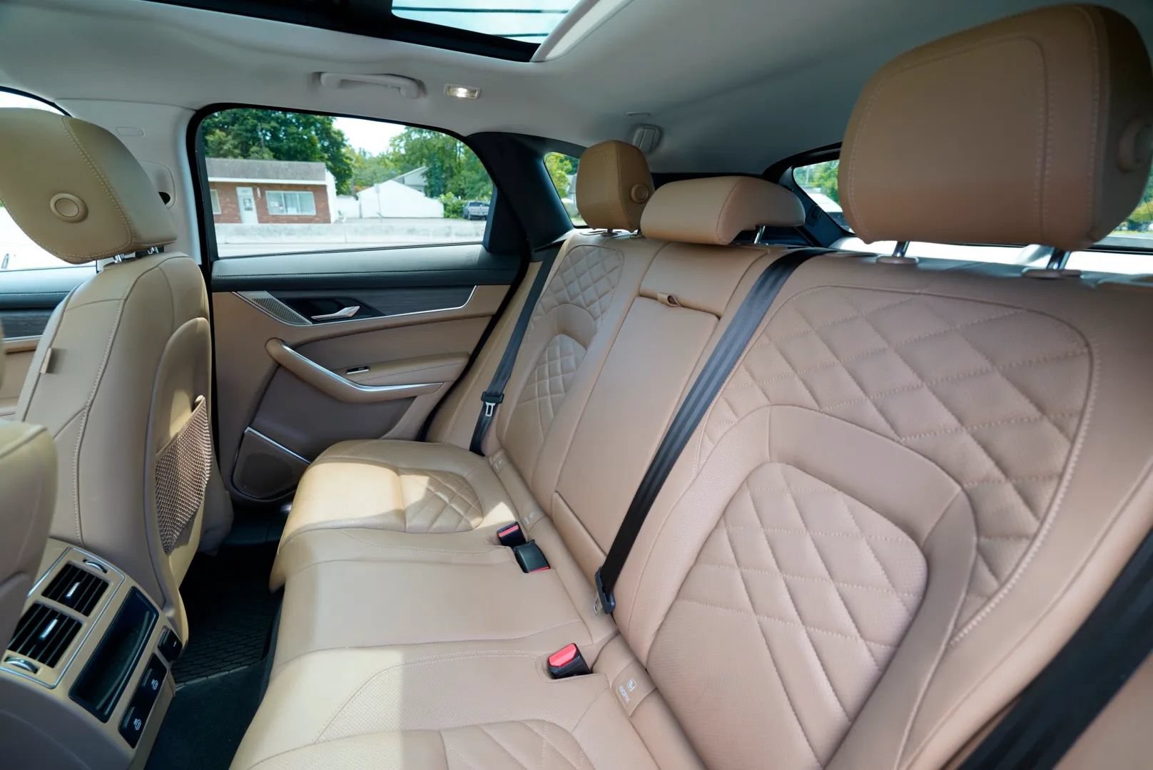 Used 2021 Jaguar F-PACE S AWD/4WD image 30