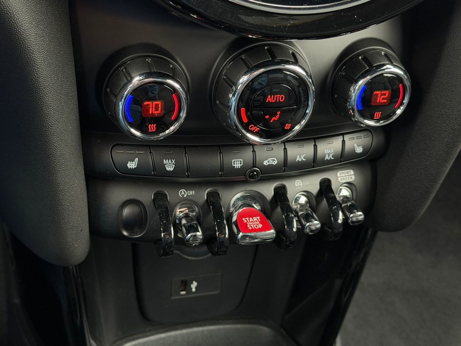 Used 2024 MINI Cooper S image 17