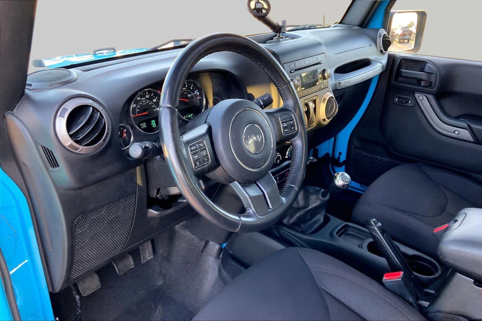 Used 2017 Jeep Wrangler Sport w/ Quick Order Package 23S AWD/4WD image 16