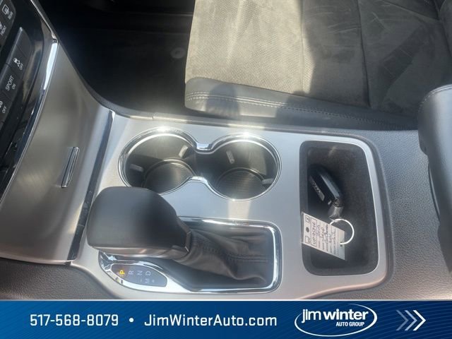 Used 2019 Jeep Grand Cherokee Altitude image 29
