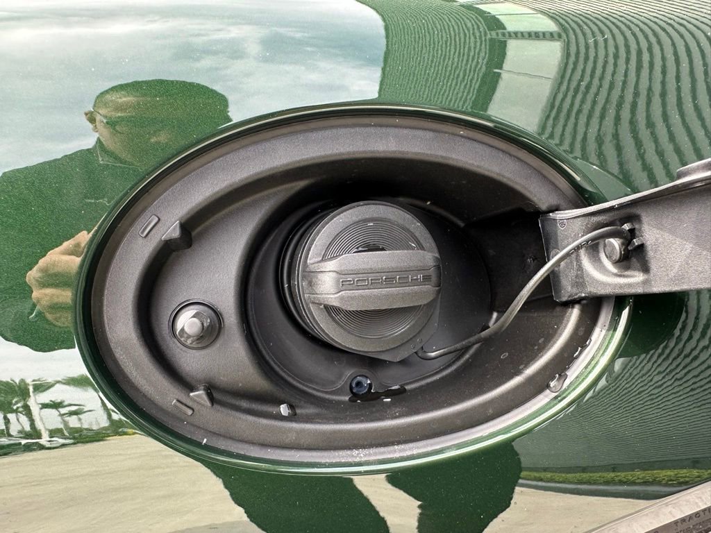 Certified 2026 Porsche 911 Carrera GTS image 40