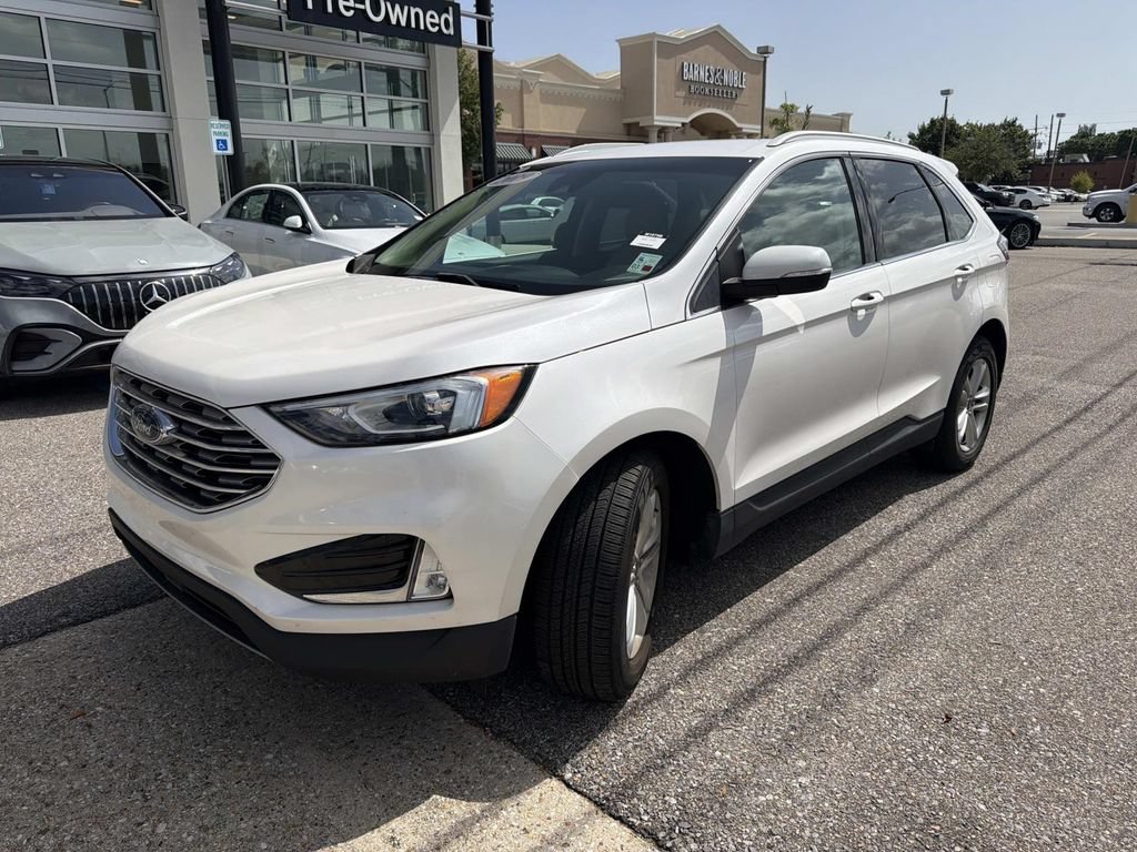 Used 2019 Ford Edge SEL w/ Equipment Group 201A FWD image 3