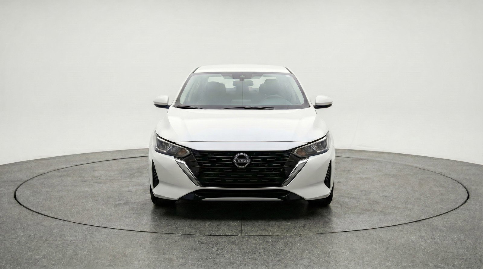 Used 2025 Nissan Sentra SV FWD image 2