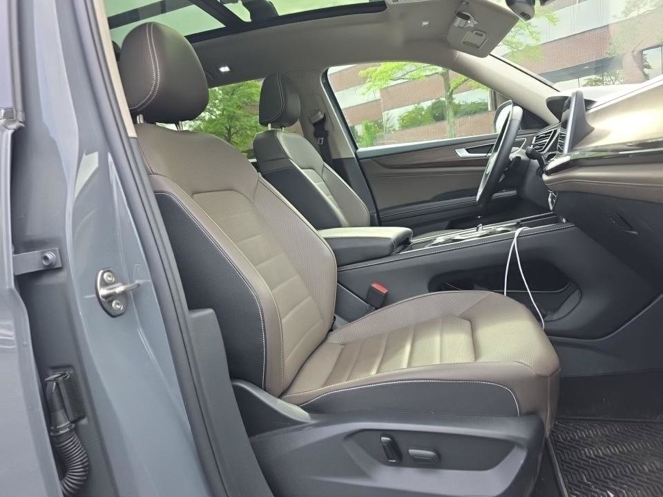 Used 2026 Volkswagen Atlas SEL AWD/4WD image 9