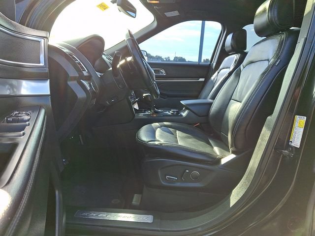 Used 2017 Ford Explorer Limited AWD/4WD image 16