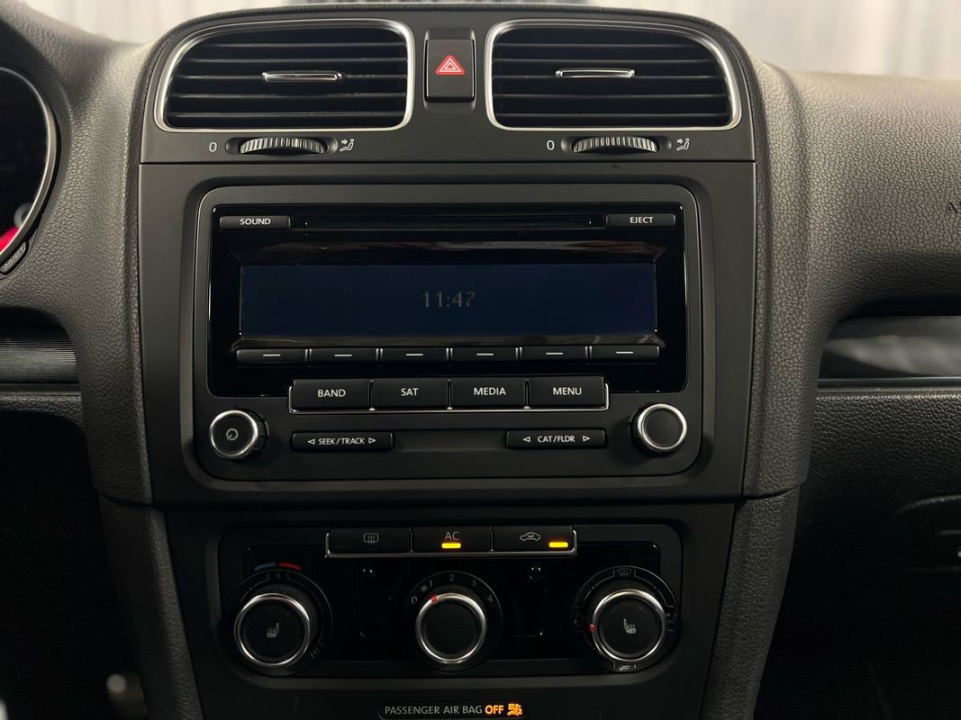 Used 2012 Volkswagen Golf 4-Door image 30