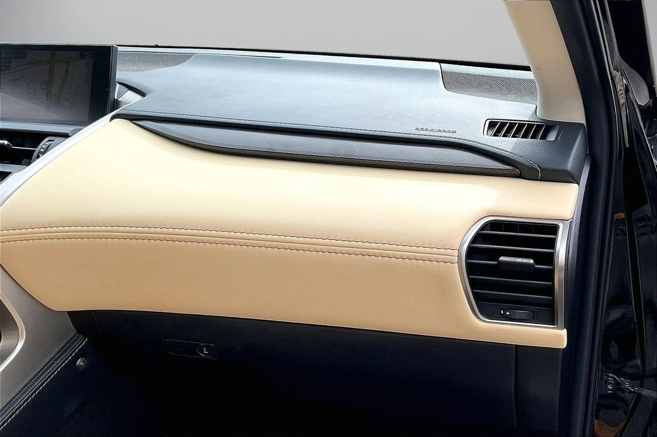 Used 2015 Lexus NX 200t AWD w/ Premium Package image 22