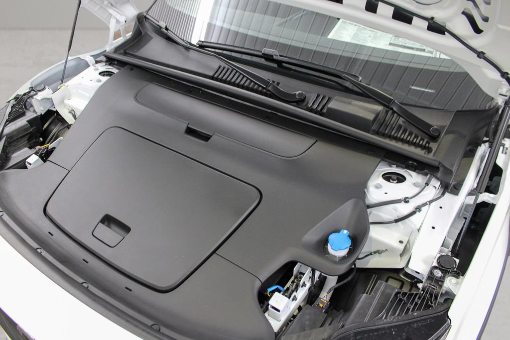 New 2026 Volvo EX30 Cross Country Ultra w/ Protection Package Premier AWD/4WD image 13