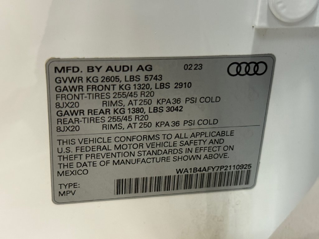 Used 2023 Audi SQ5 Premium Plus w/ Premium Plus Package AWD/4WD image 28