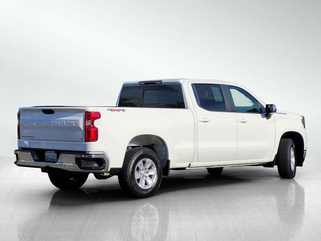Used 2021 Chevrolet Silverado 1500 LT w/ Convenience Package II image 4