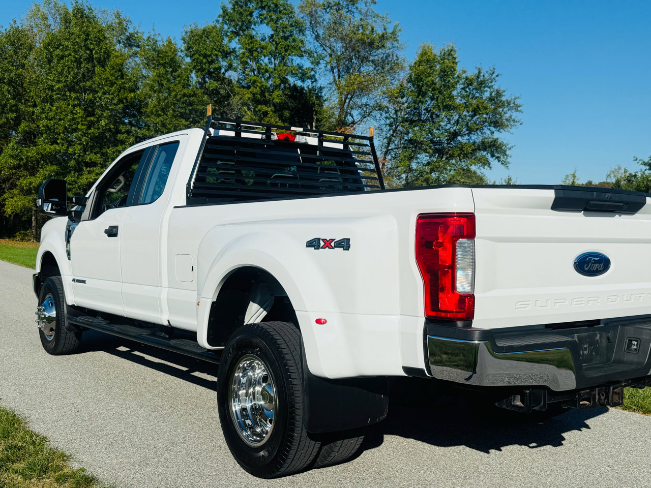 Used 2019 Ford F350 XL w/ XL Value Package image 3