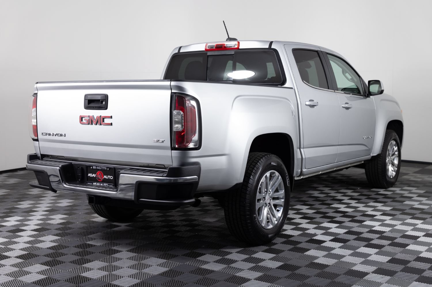 Used 2016 GMC Canyon SLT w/ Driver Alert Package RWD image 7