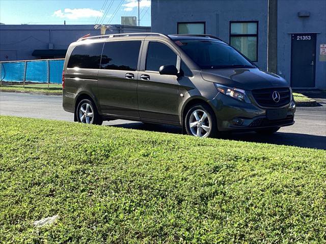 Used 2016 Mercedes-Benz Metris Passenger image 13