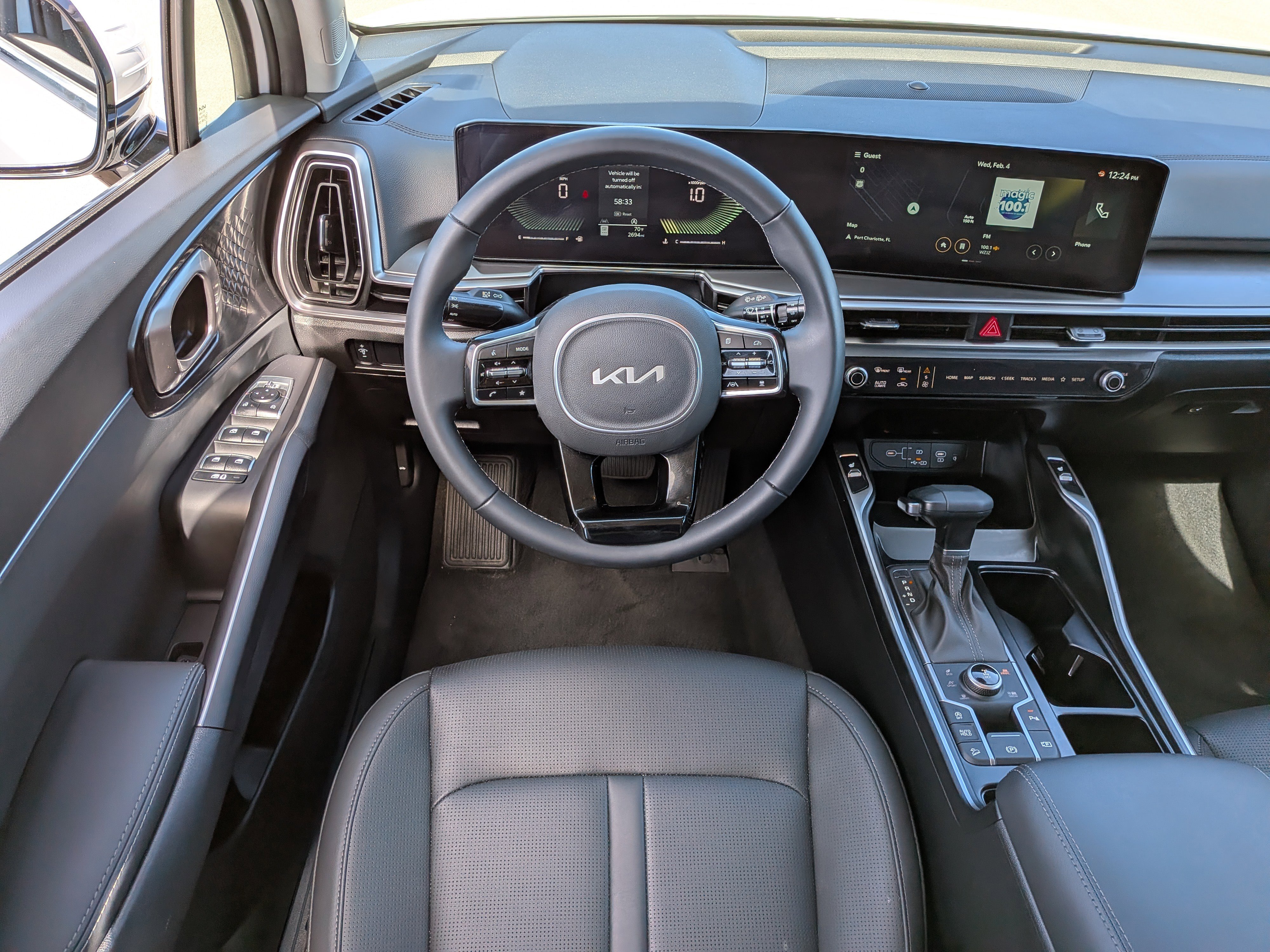 Certified 2025 Kia Sorento S image 21