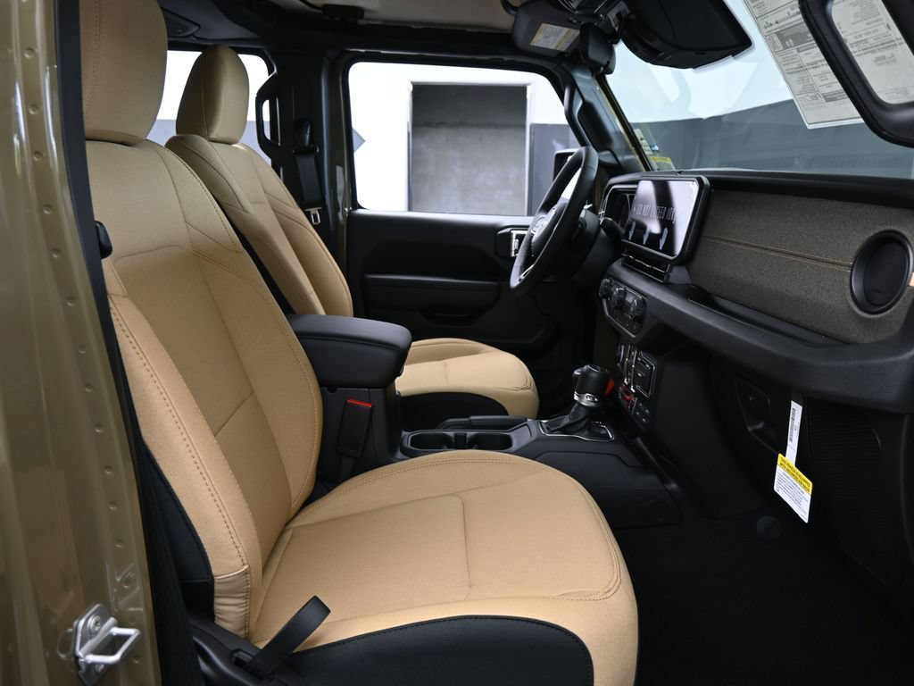 New 2026 Jeep Gladiator Willys AWD/4WD image 43